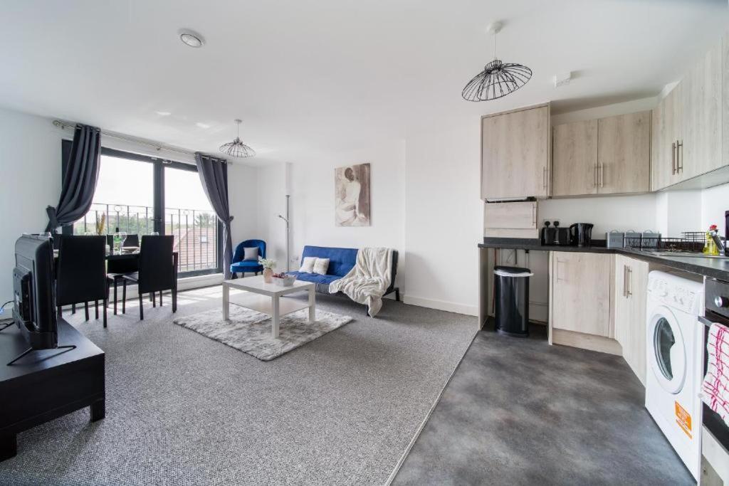 One and Two Bed Apartments Slough near Heathrow
