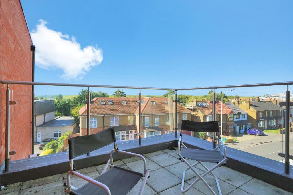 One and Two Bed Apartments Slough near Heathrow