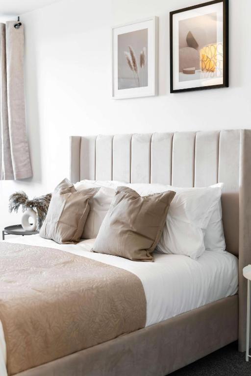One and Two Bed Apartments Slough near Heathrow