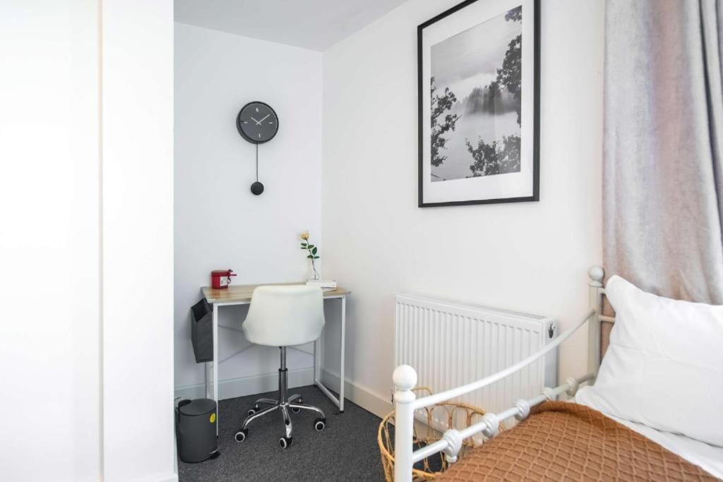 One and Two Bed Apartments Slough near Heathrow