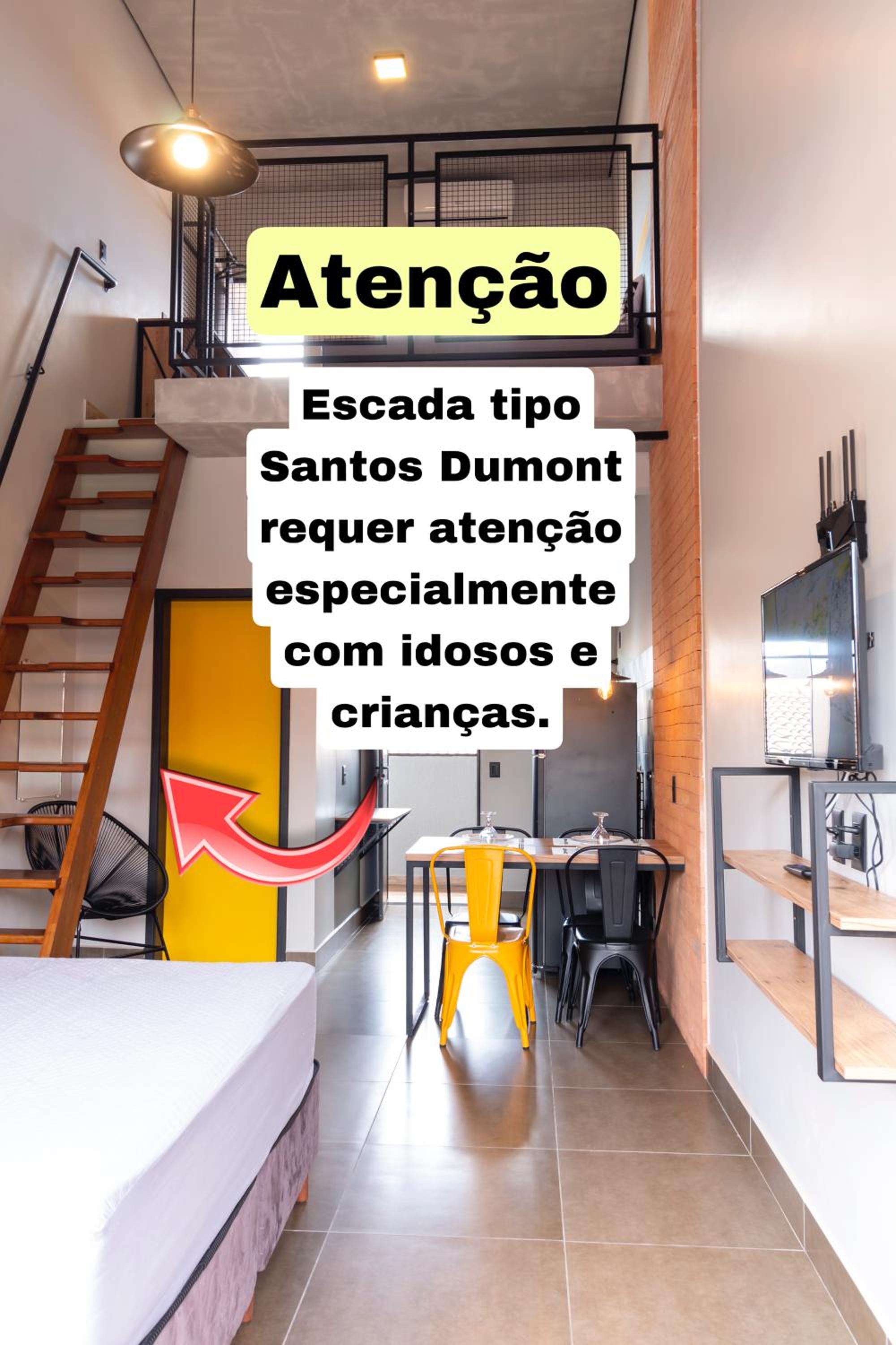 Loft moderno próximo a Praia Grande e Centro Turístico