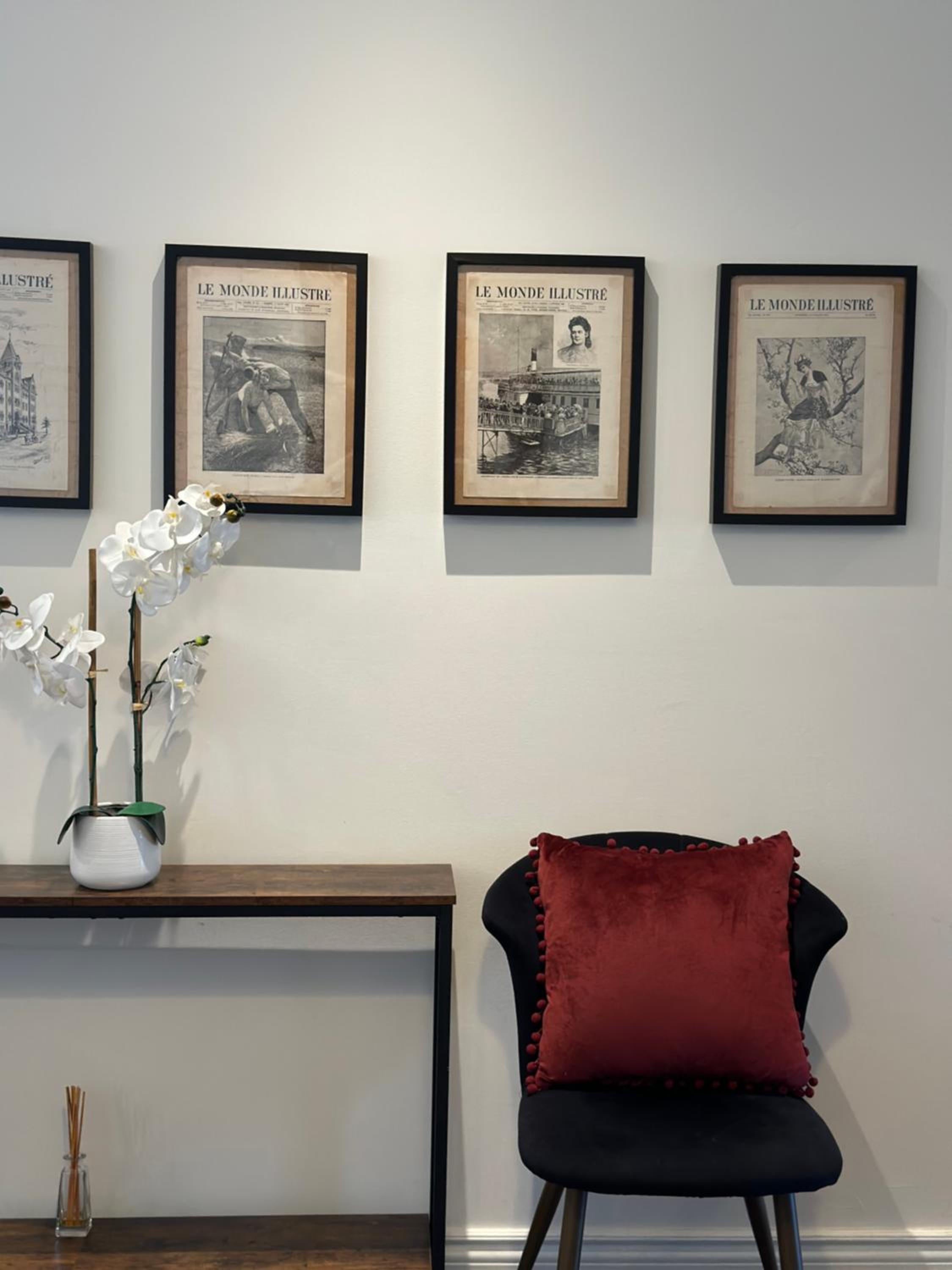 Historic Plateau Loft with 3 Private Baths