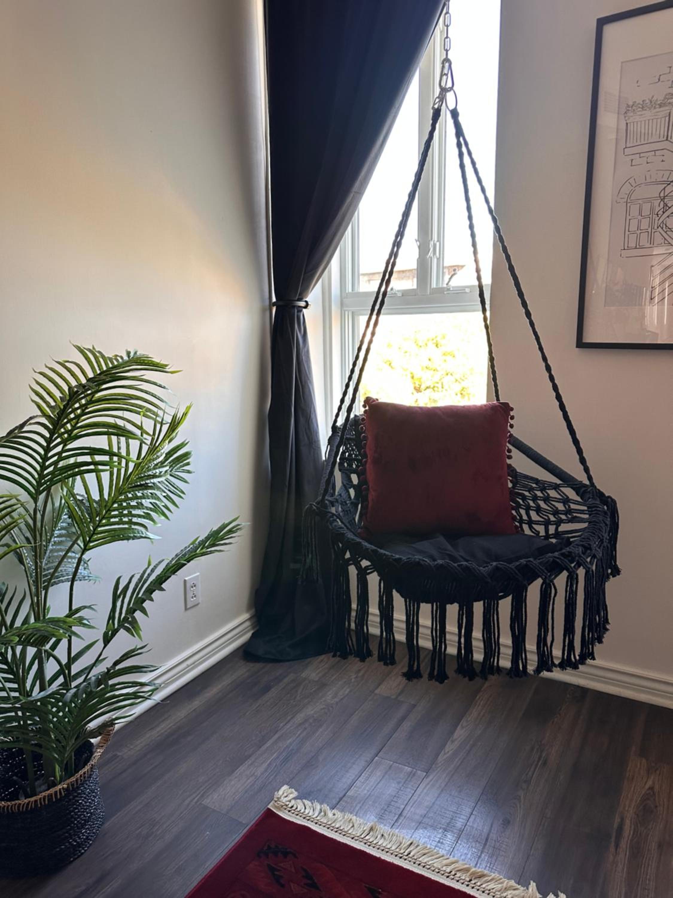 Historic Plateau Loft with 3 Private Baths