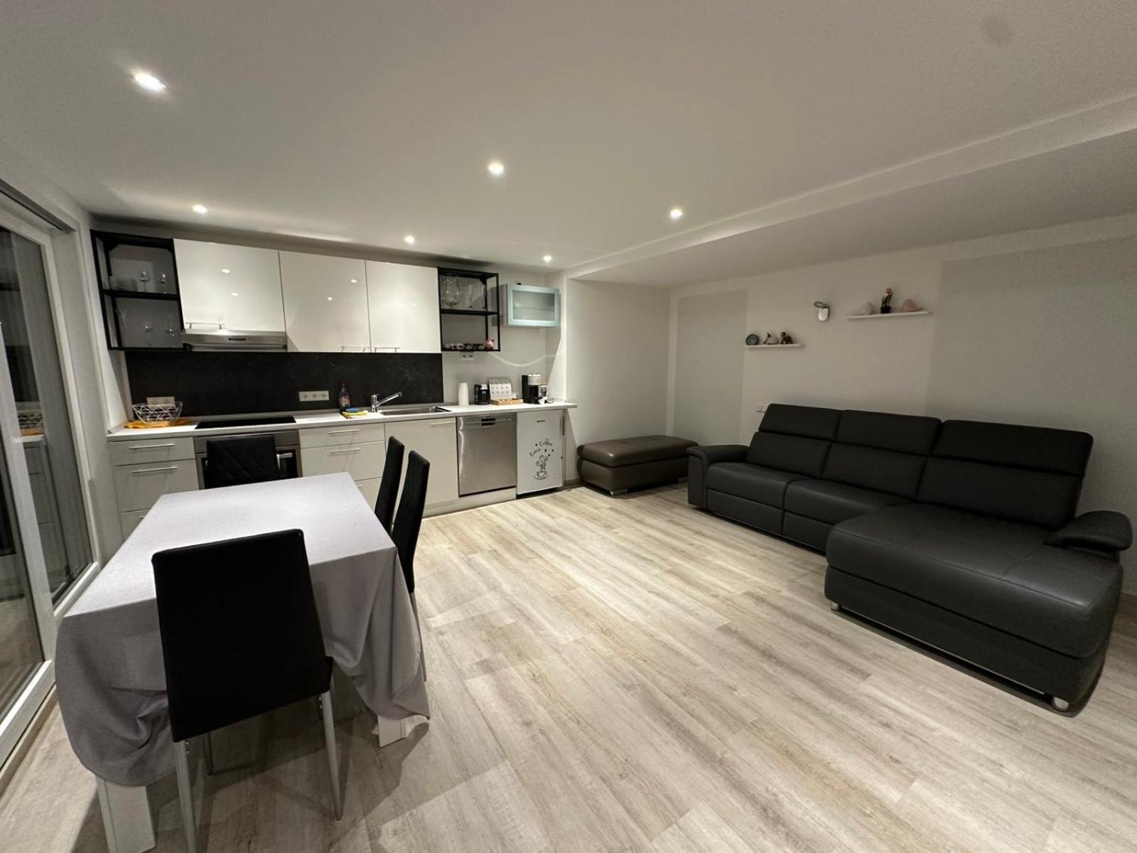FerienWohnung Gästehaus Merzig-Besseringen NEUBAU