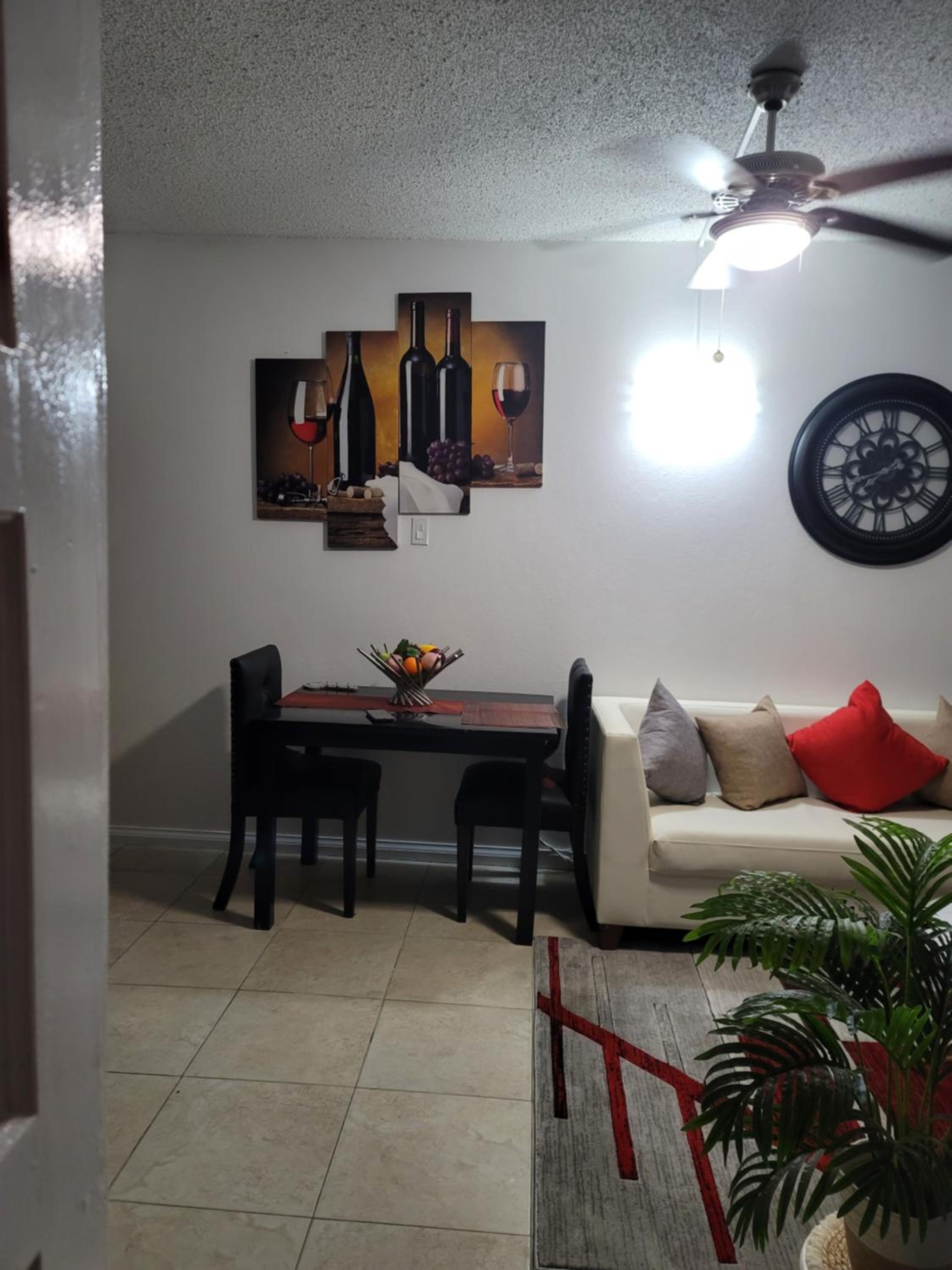 Cozy Apartment in Kingston, Jamaica view 4