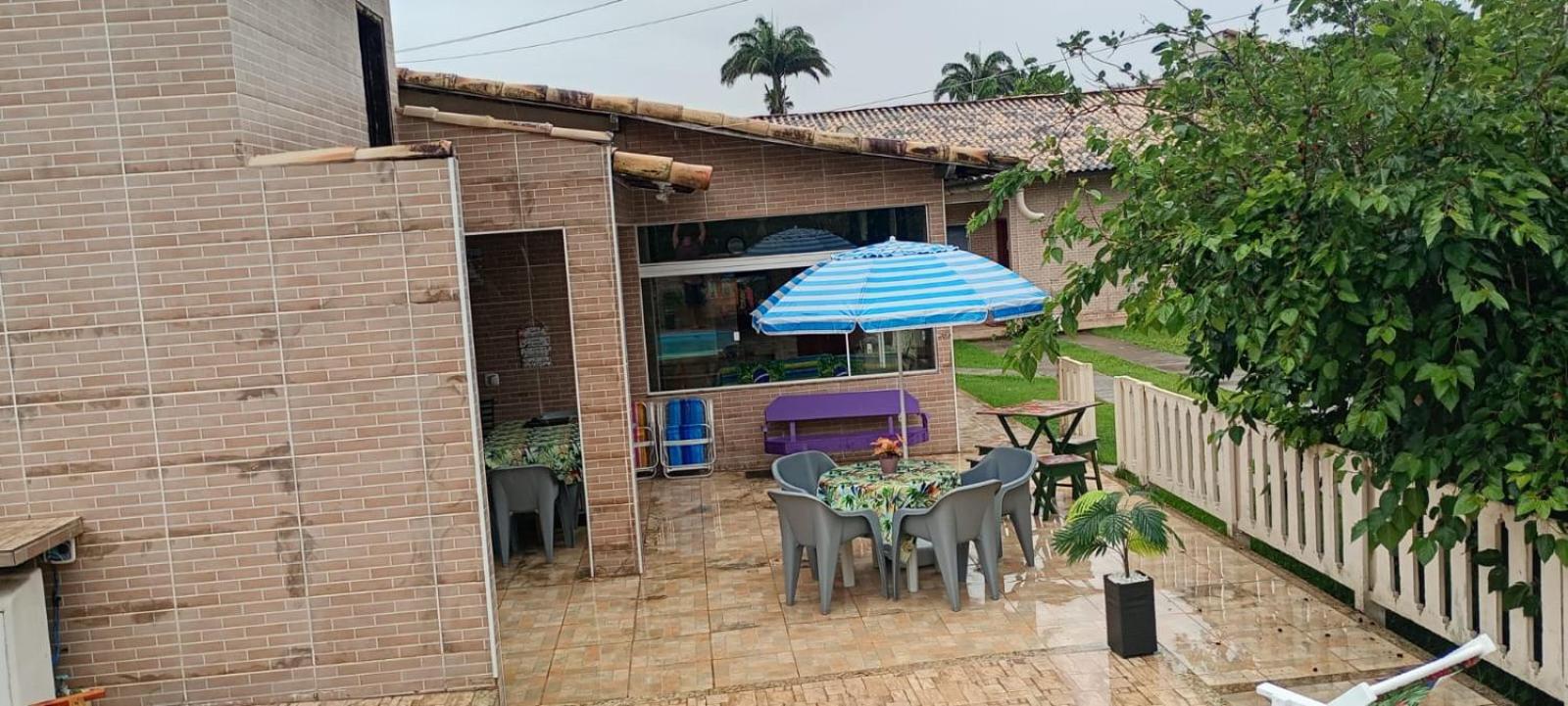 Arara Pousada Búzios