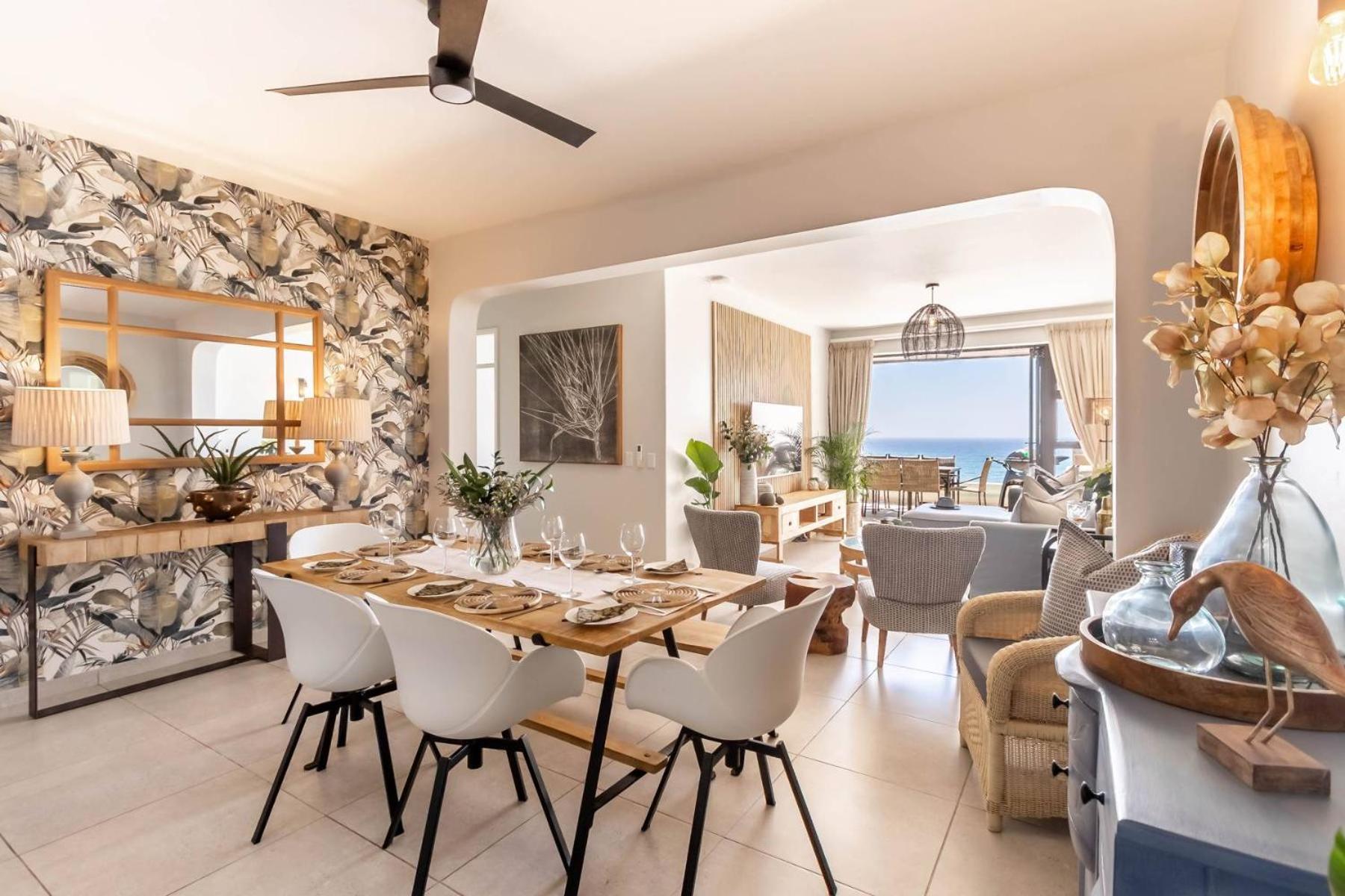 Beachfront Apartments Shakas Rock - Chakas Terrace, Direct Access, Ocean Views