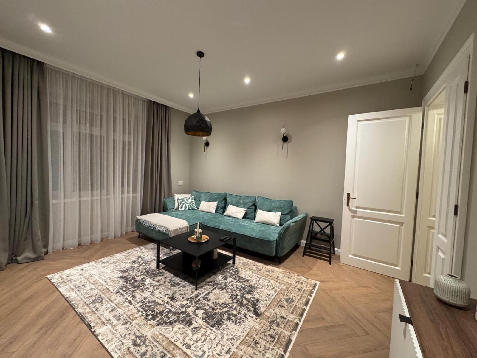 Apartment4U Tribunei