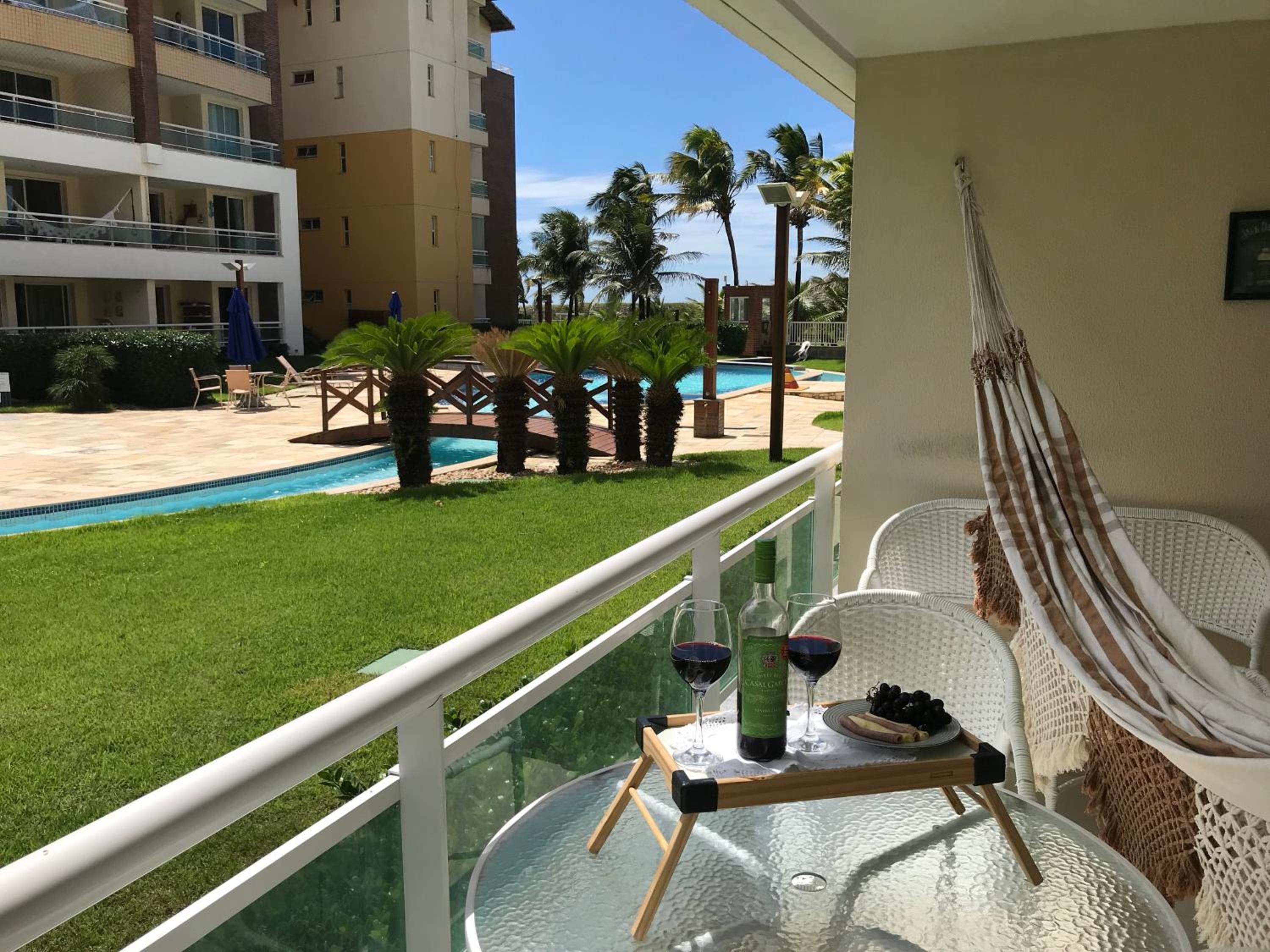 GranSol, Terreo, Pé na areia, 03 qtos, 08 adultos e 02 crianças, a 600m do B PARK