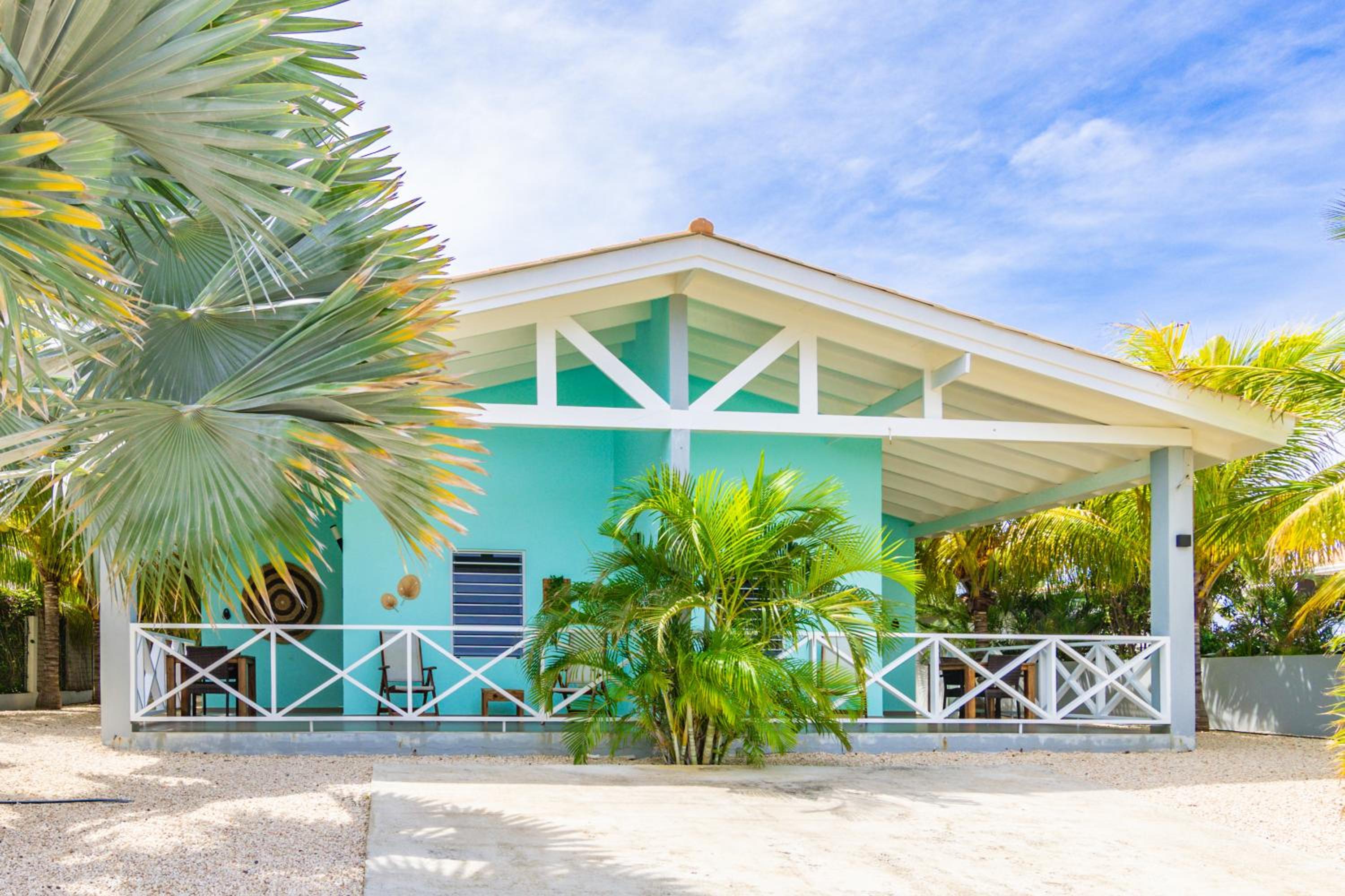 Paradise Apartments - Curacao