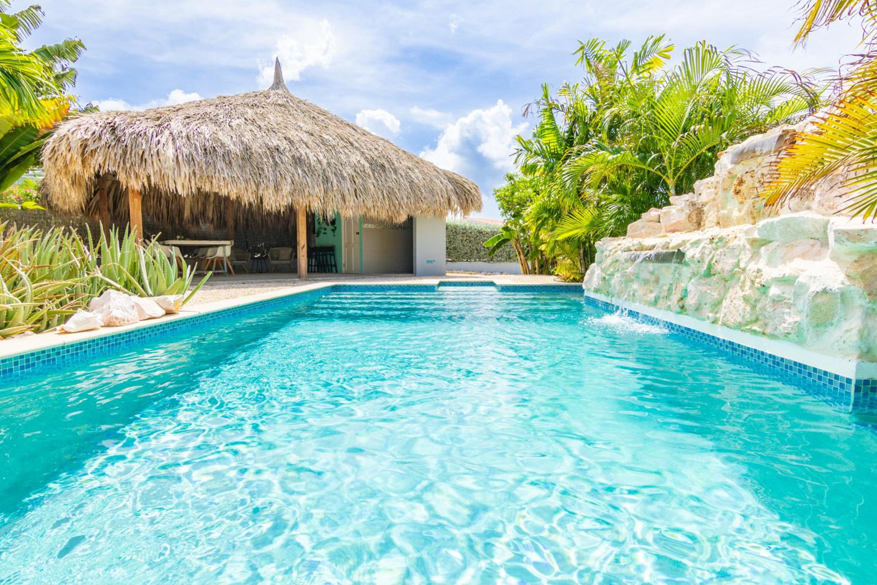 Paradise Apartments - Curacao