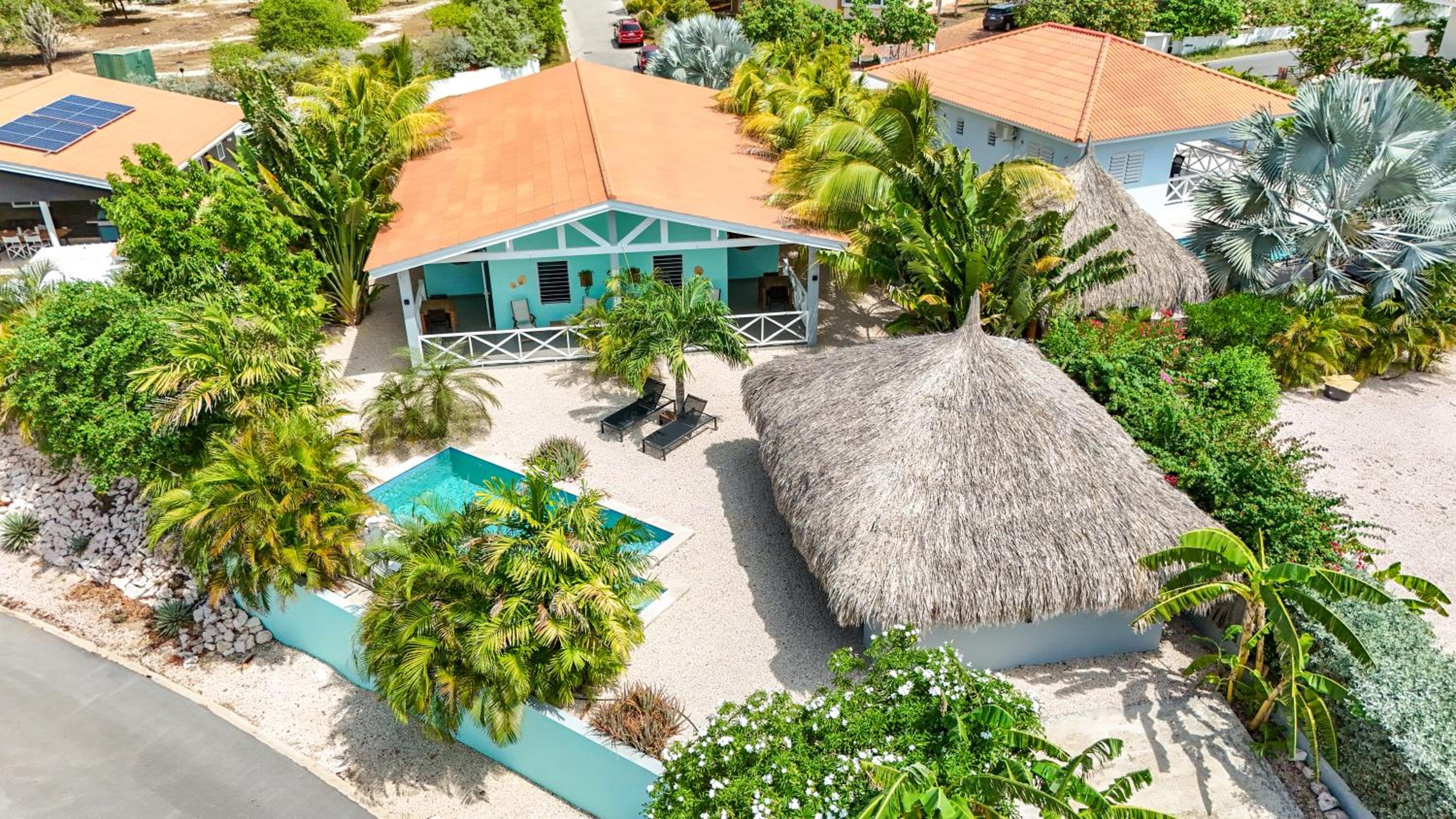 Paradise Apartments - Curacao