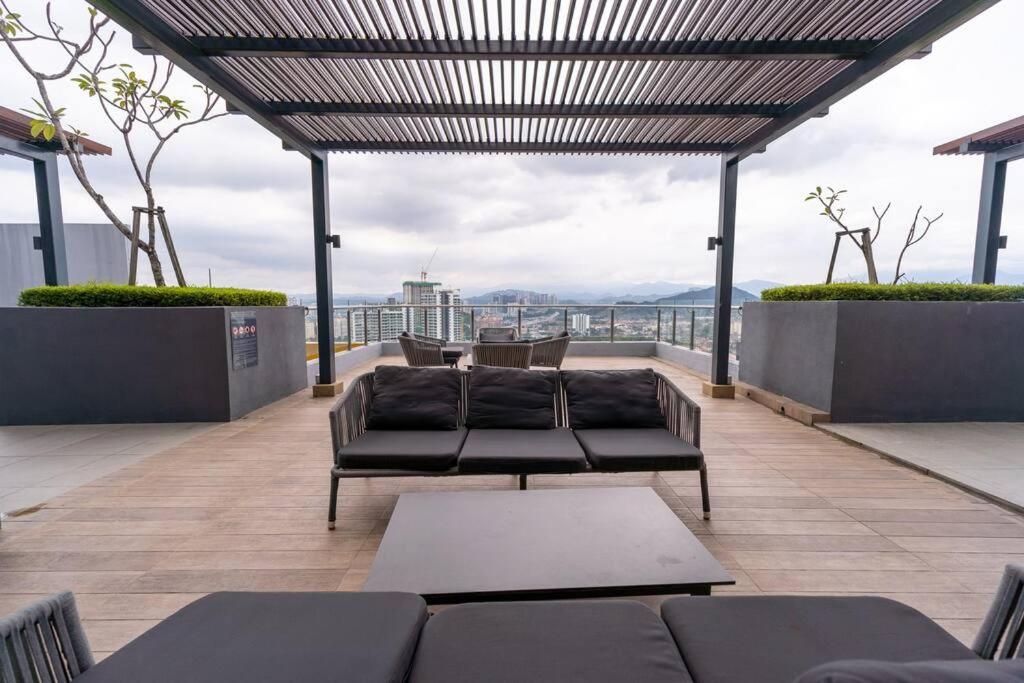 Neu Suites By Cozy Unit L30RA 2-3PAX near KLCC & Jelatek LRT