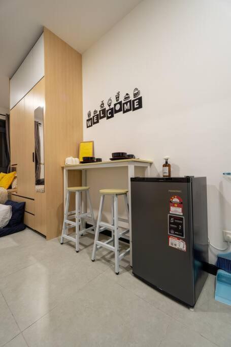 Neu Suites By Cozy Unit L30RA 2-3PAX near KLCC & Jelatek LRT