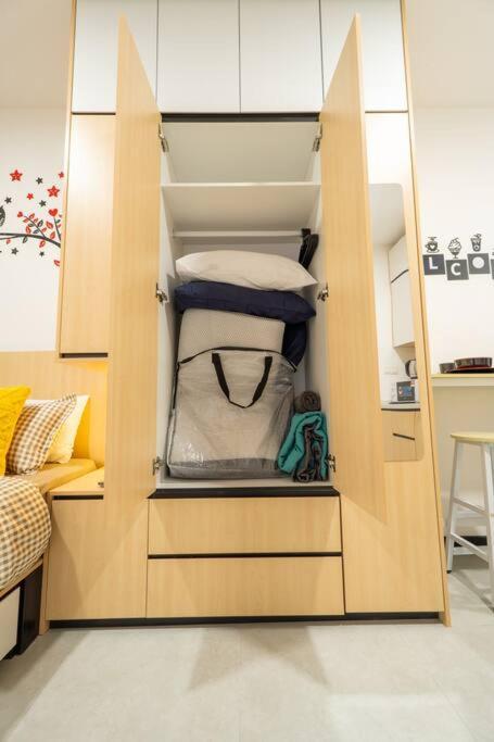 Neu Suites By Cozy Unit L30RA 2-3PAX near KLCC & Jelatek LRT