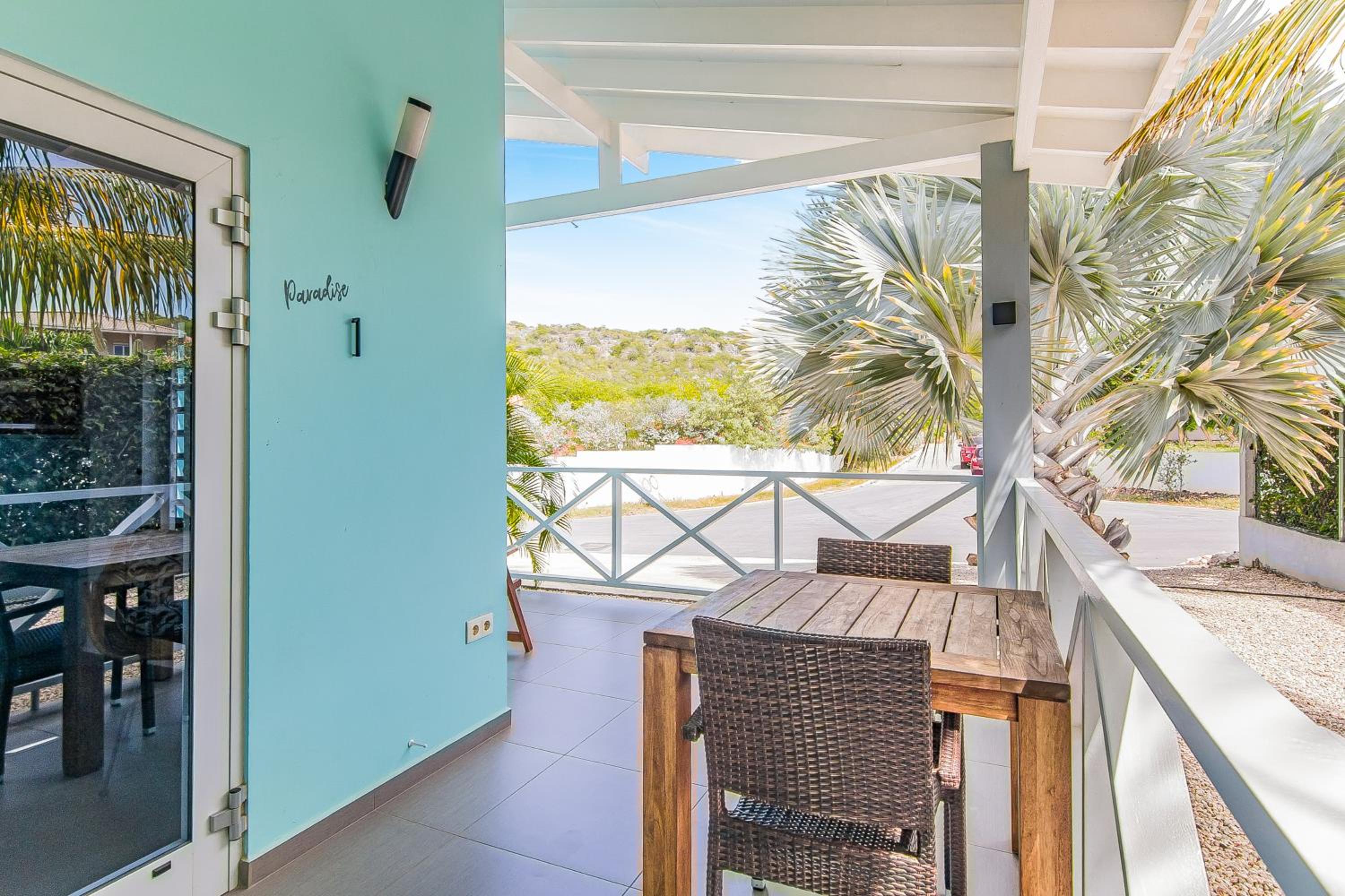 Paradise Apartments - Curacao