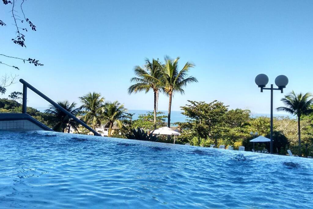 Apartamento com Vista Deslumbrante para o Mar com 4 suítes - Guarujá, SP