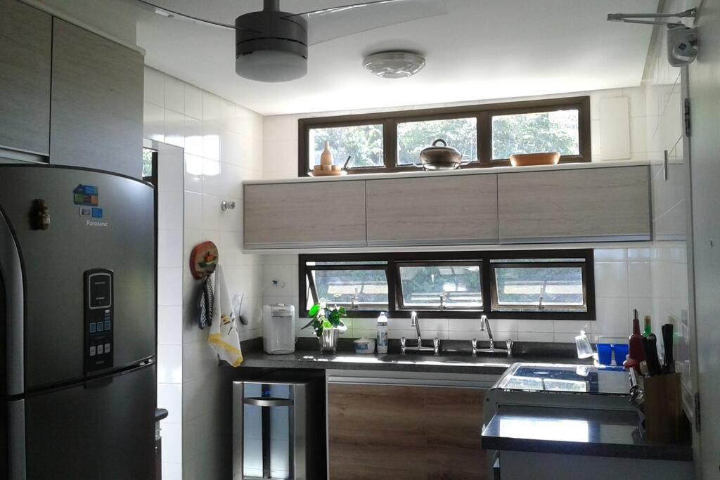 Apartamento com Vista Deslumbrante para o Mar com 4 suítes - Guarujá, SP