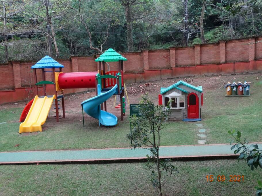 Apartamento com Vista Deslumbrante para o Mar com 4 suítes - Guarujá, SP