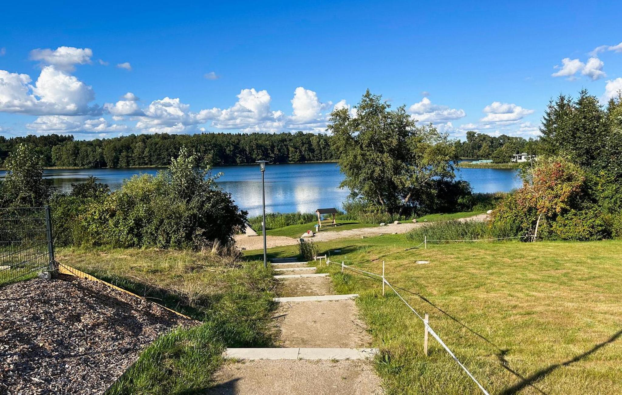 4 Bedroom Stunning Home In Jesendorf