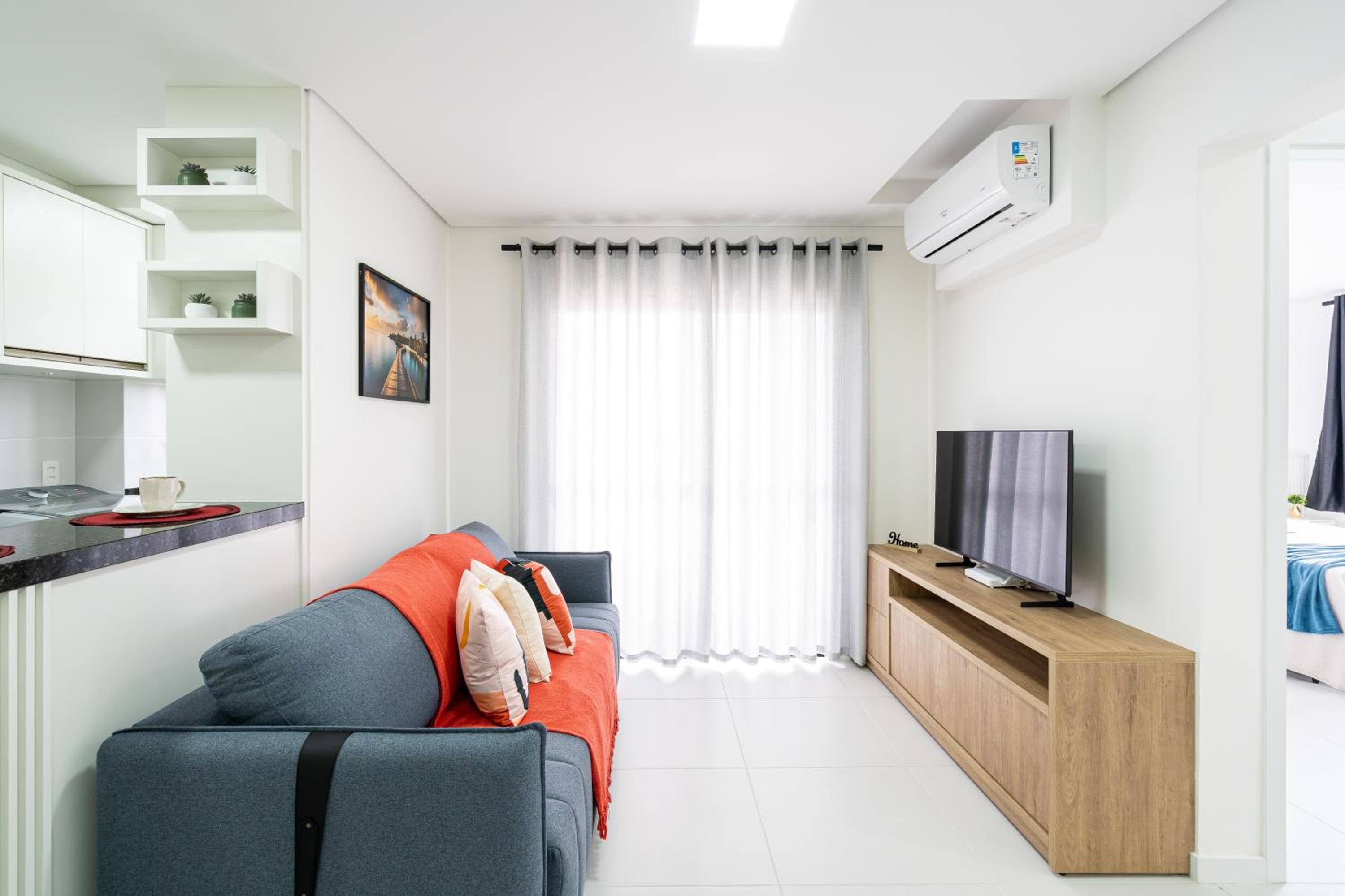 Aptos com 2 Quartos Piscina Churrasqueira Wi-Fi Ar Condicionado Vaga de Garagem a 500m Praia Ideal para Famílias ou Amigos Reserve Agora