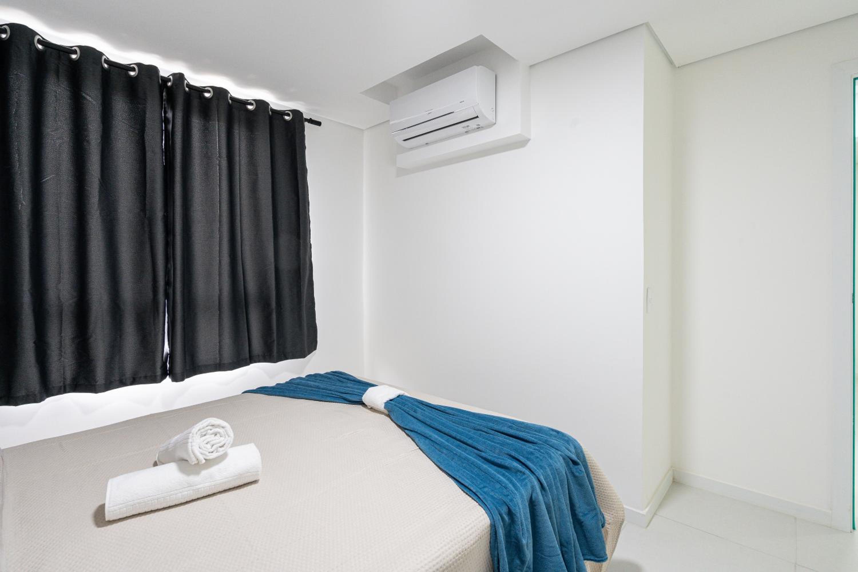Aptos com 2 Quartos Piscina Churrasqueira Wi-Fi Ar Condicionado Vaga de Garagem a 500m Praia Ideal para Famílias ou Amigos Reserve Agora