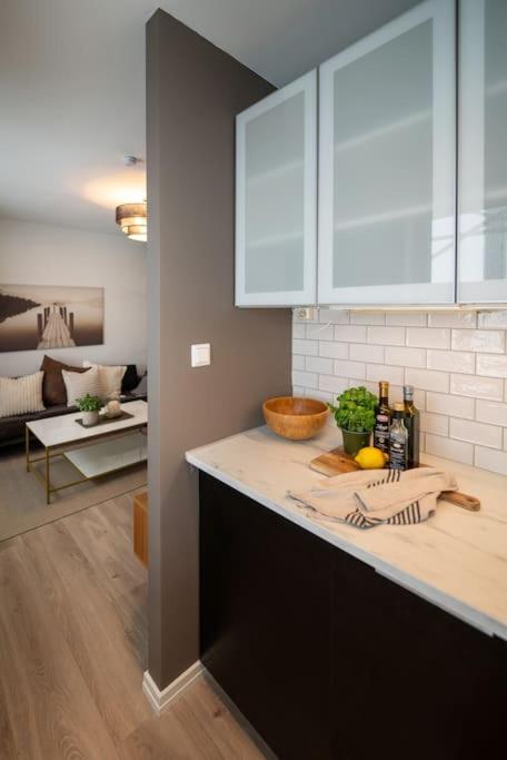 Ultra central flat with balcony view 4