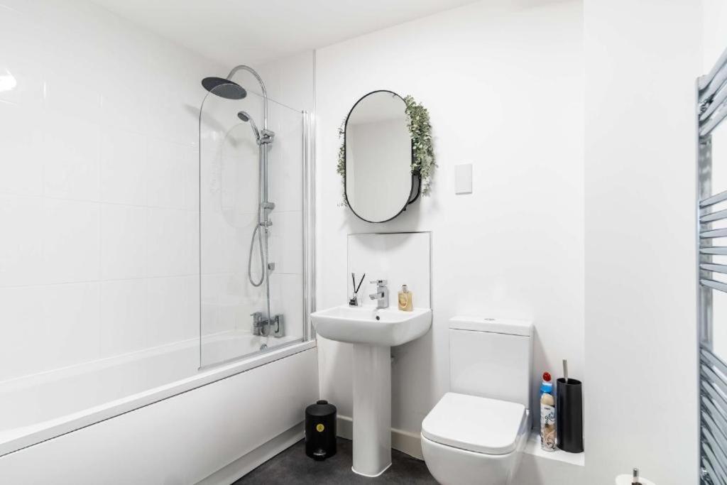 One and Two Bed Apartments Slough near Heathrow