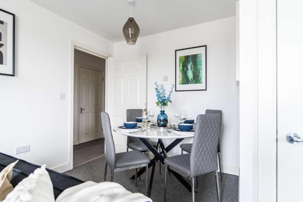 One and Two Bed Apartments Slough near Heathrow