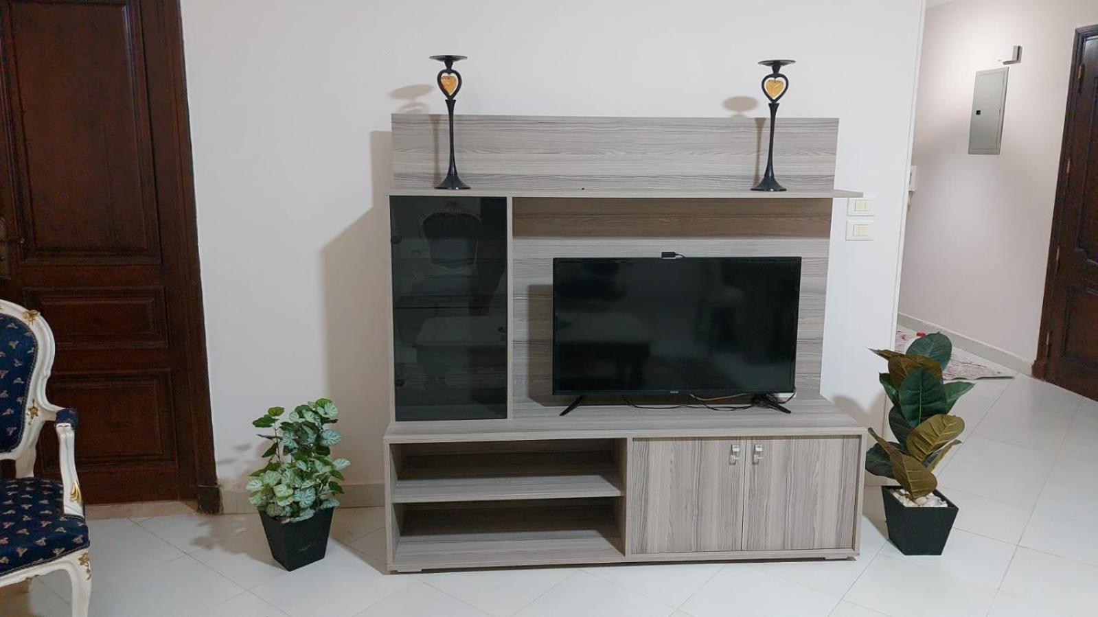 Furnished flat near Pyramids