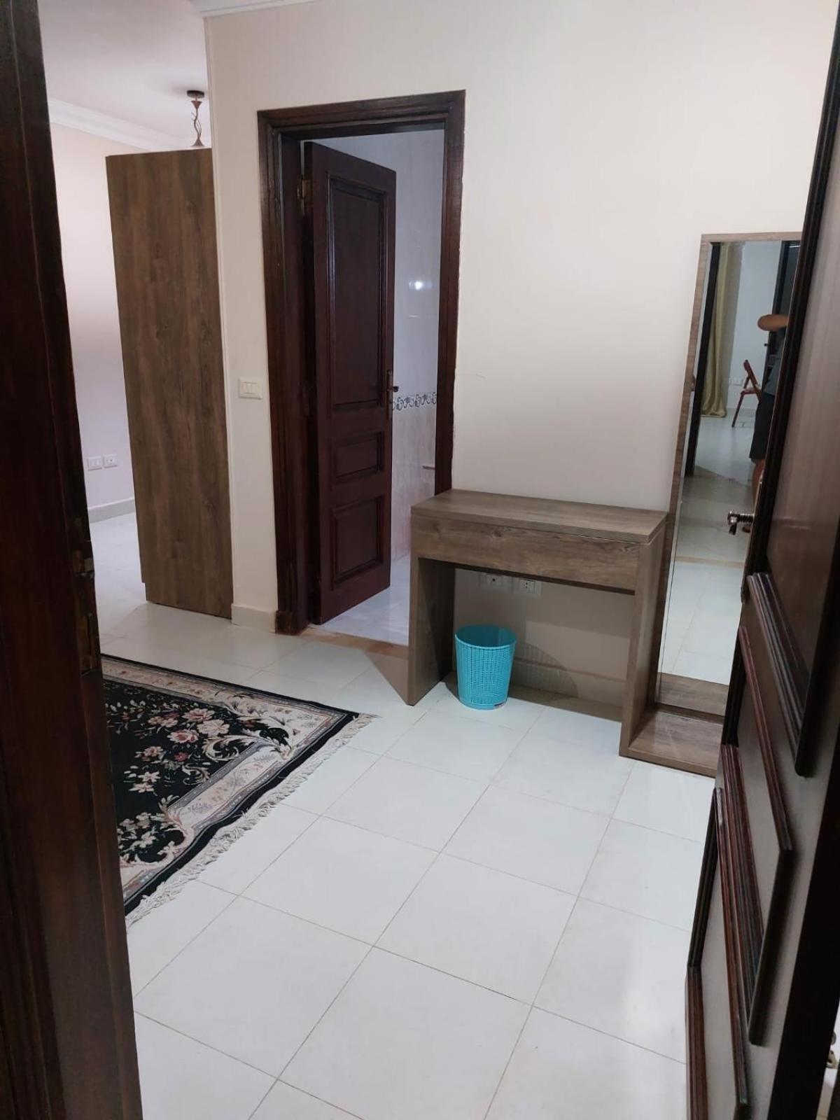 Furnished flat near Pyramids
