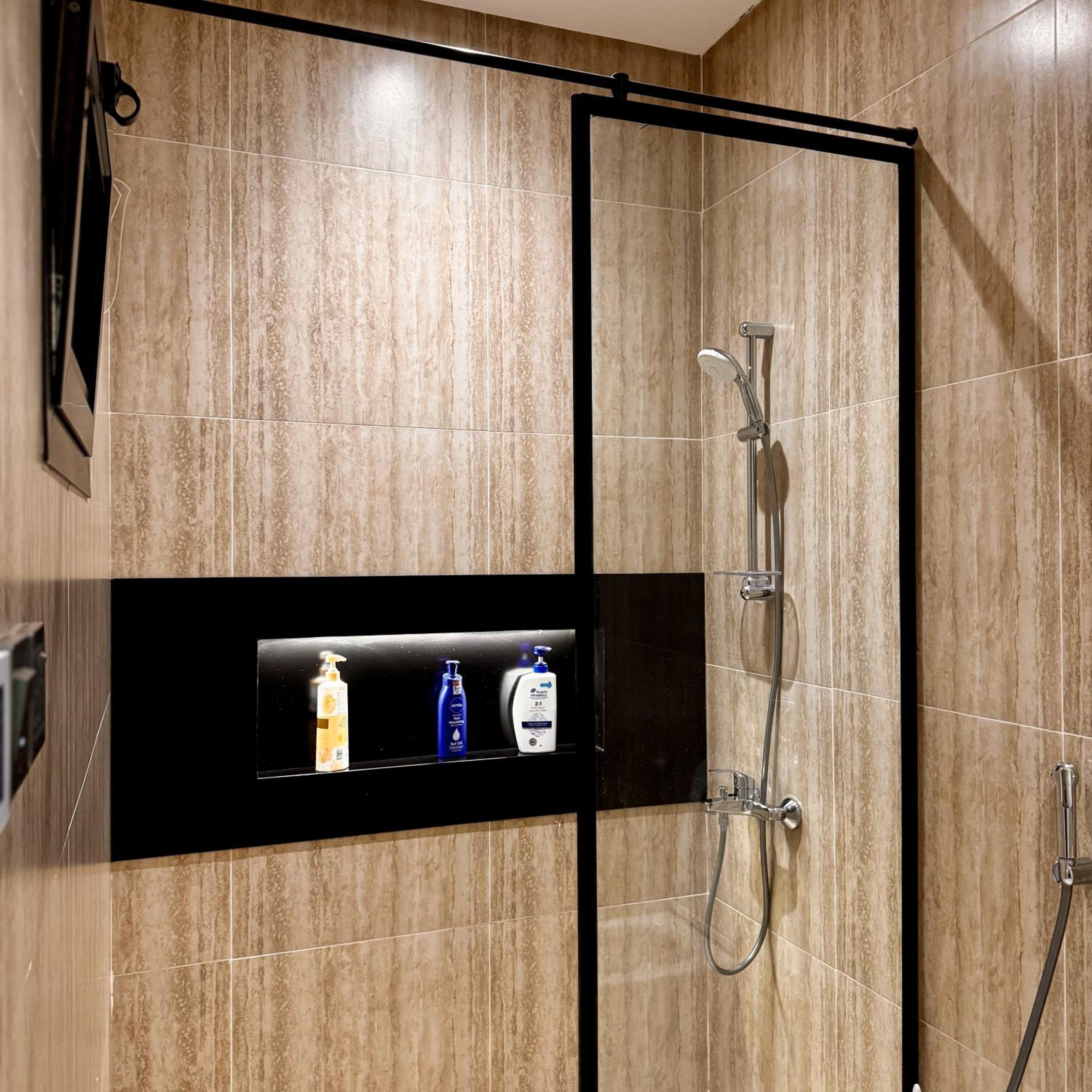 Luxury Smart Apartment A11