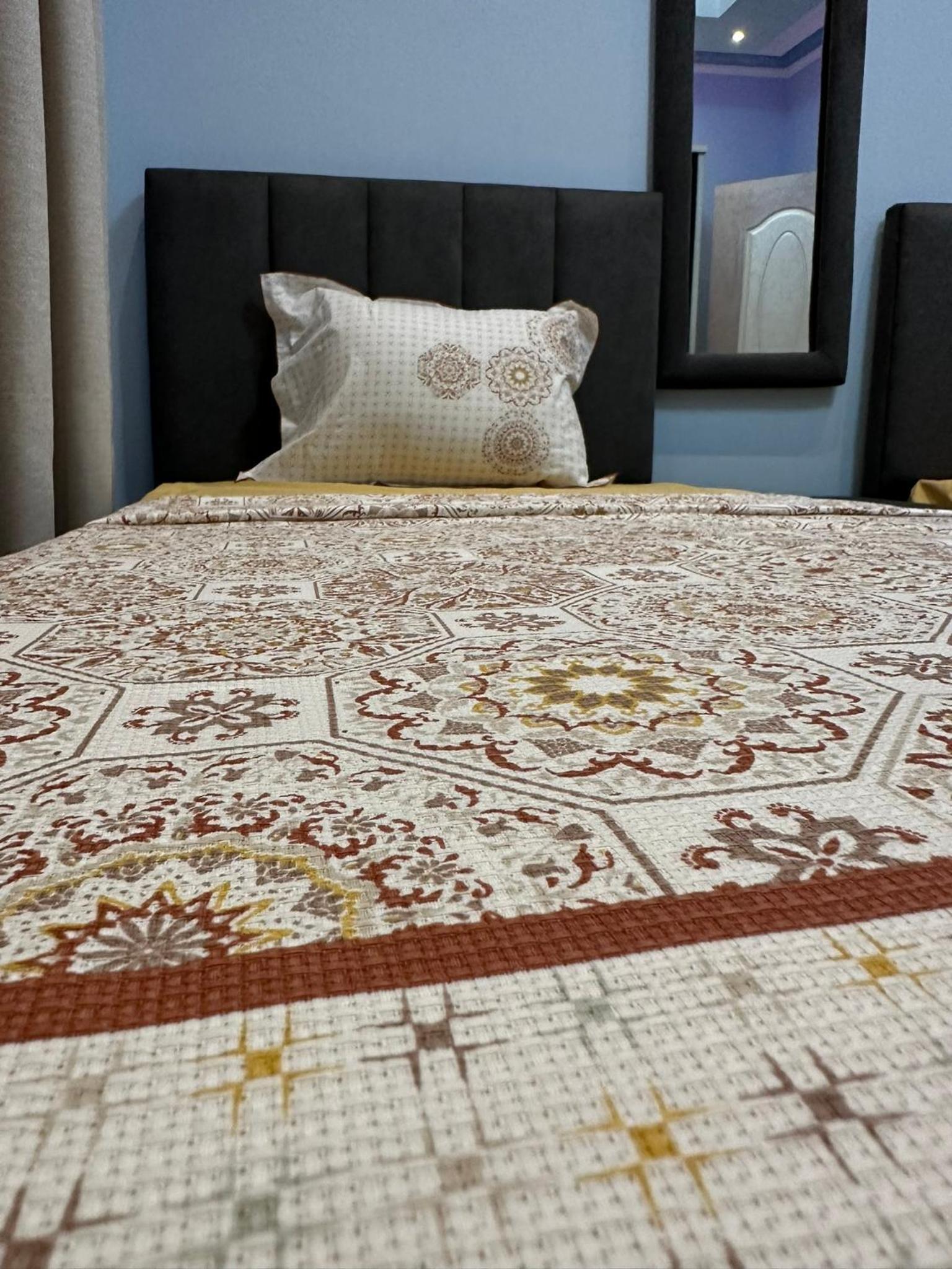 New Cairo- Luxury Hotel-Style Apartment in Villa East of the Academy ENG02
