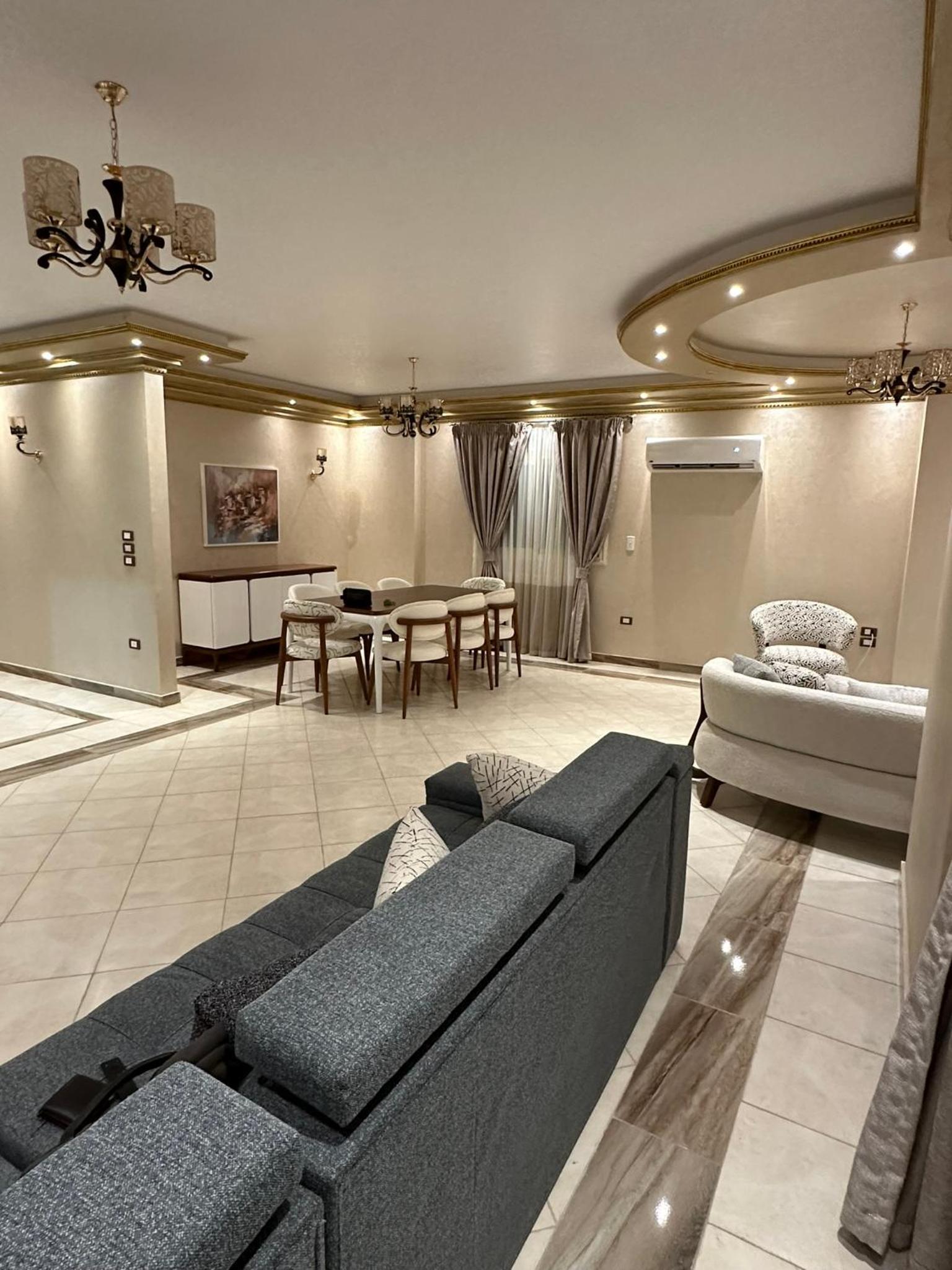 New Cairo- Luxury Hotel-Style Apartment in Villa East of the Academy ENG02