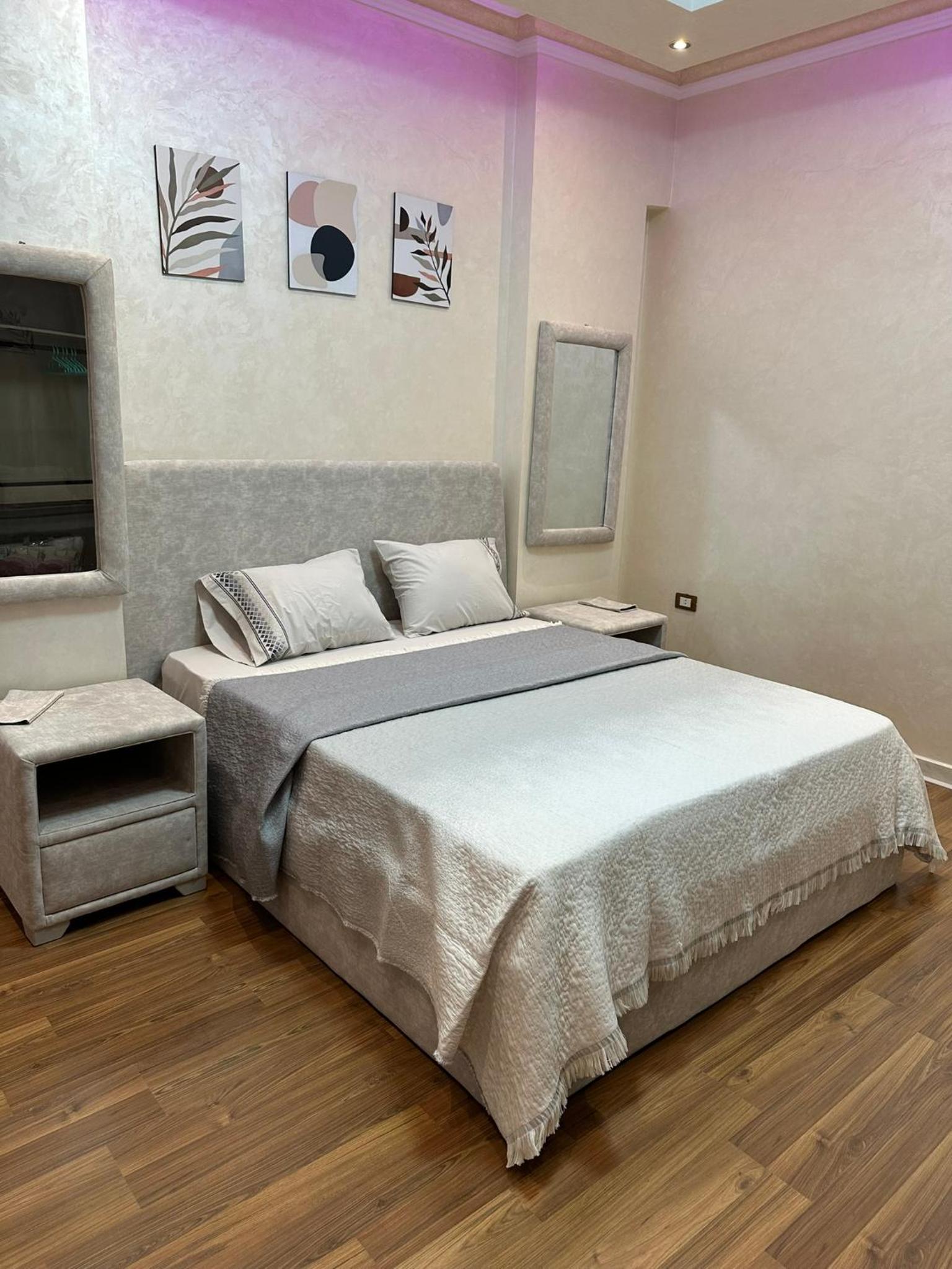 New Cairo- Luxury Hotel-Style Apartment in Villa East of the Academy ENG02