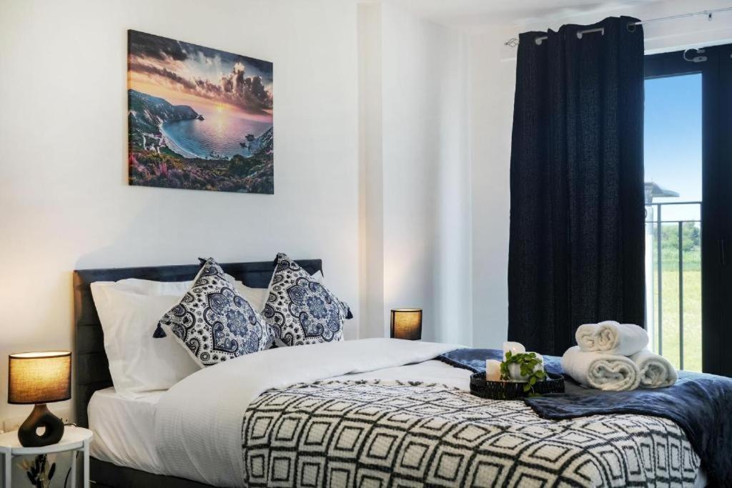 One and Two Bed Apartments Slough near Heathrow