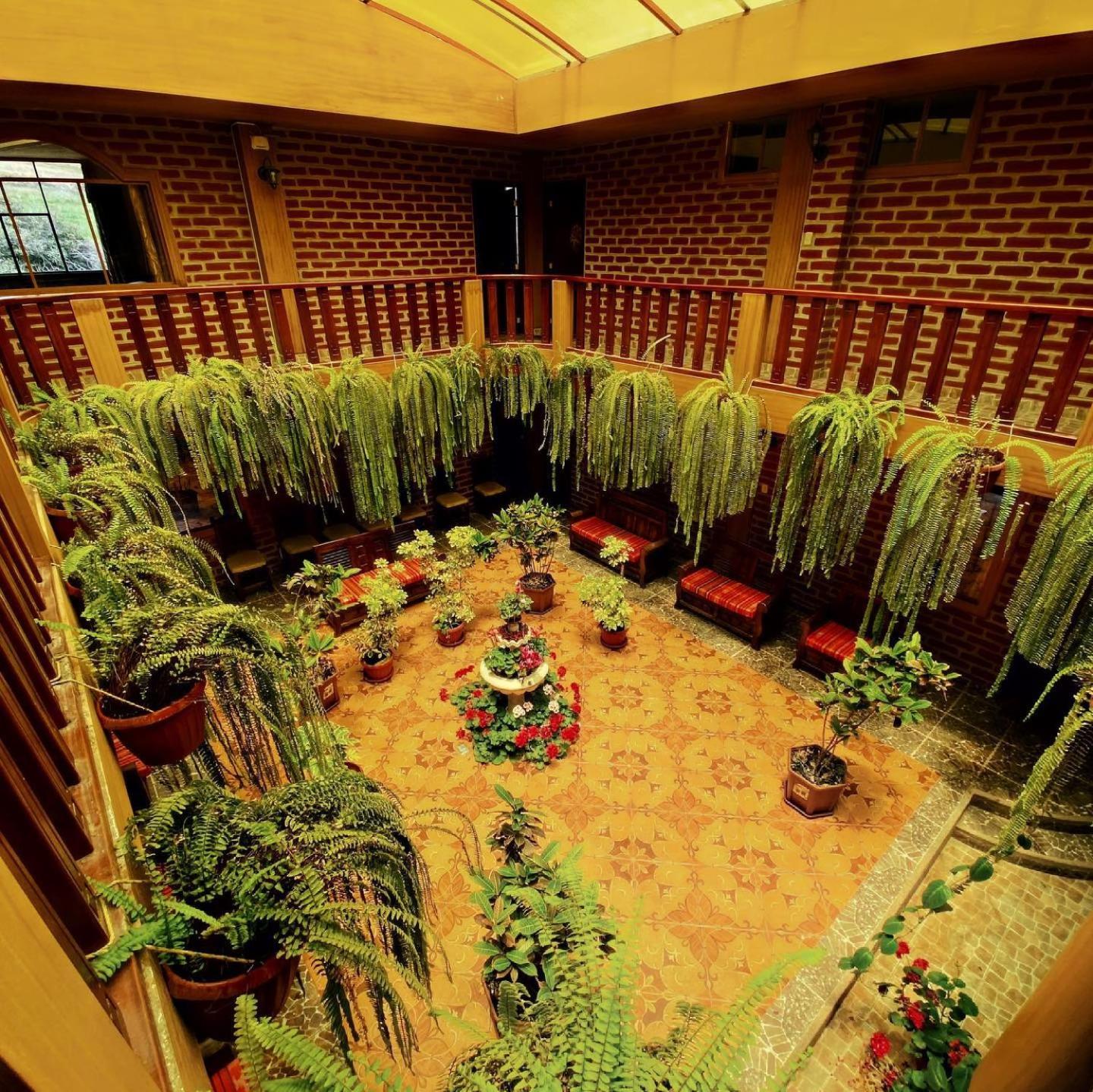 Dream Garden Mountain Hotel