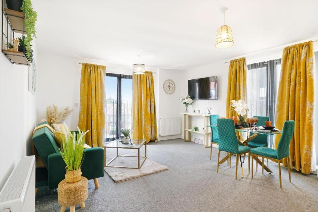 One and Two Bed Apartments Slough near Heathrow