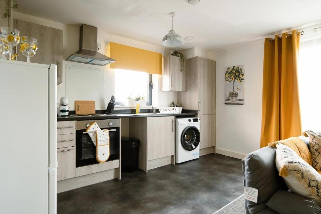 One and Two Bed Apartments Slough near Heathrow
