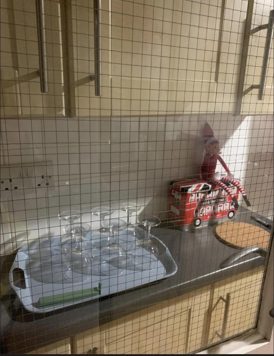 East London Two Bedroom Apartment with private Patio - Entire apartment