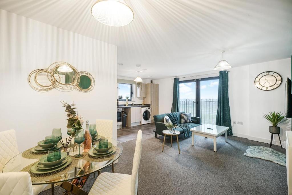 One and Two Bed Apartments Slough near Heathrow