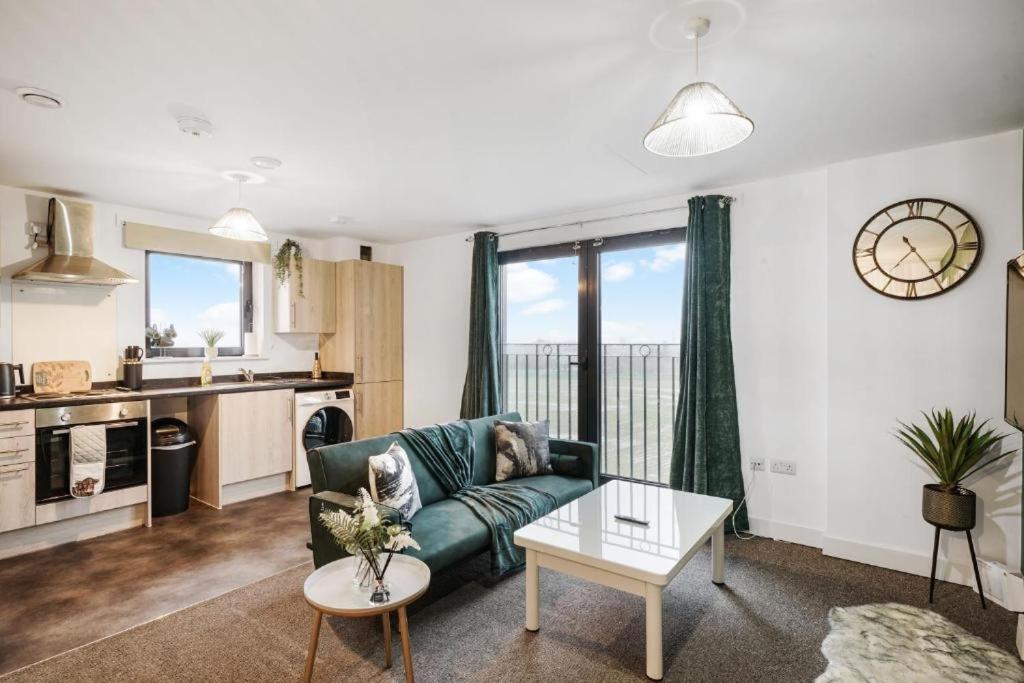 One and Two Bed Apartments Slough near Heathrow