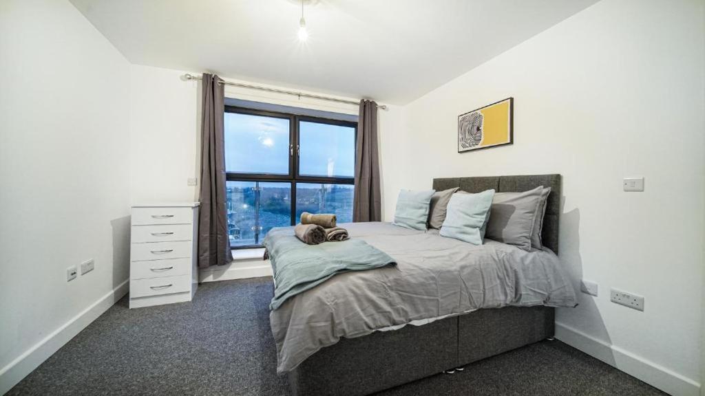One and Two Bed Apartments Slough near Heathrow