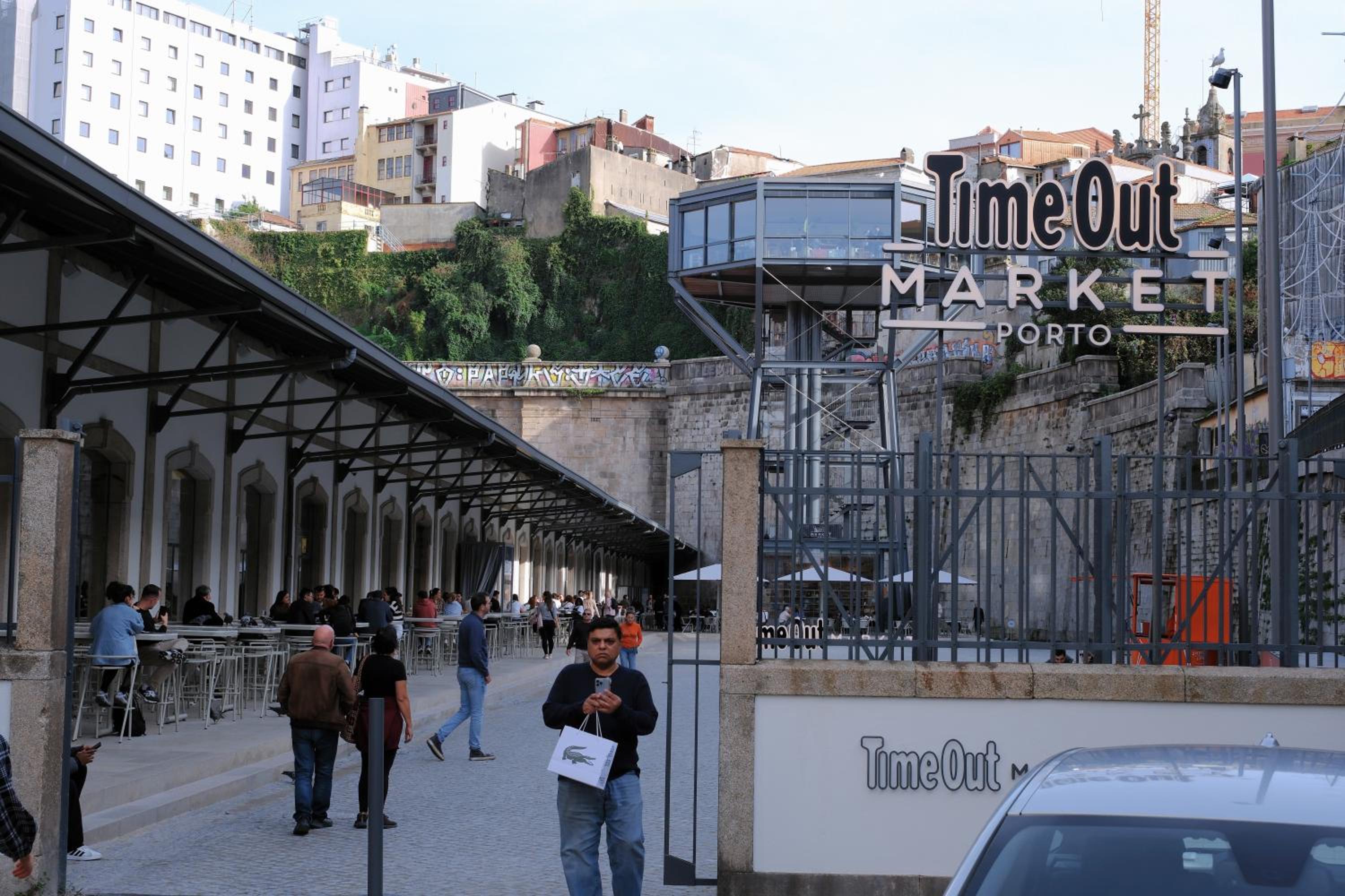 Downtown Premiu in center of Porto 3BR with AC view 4