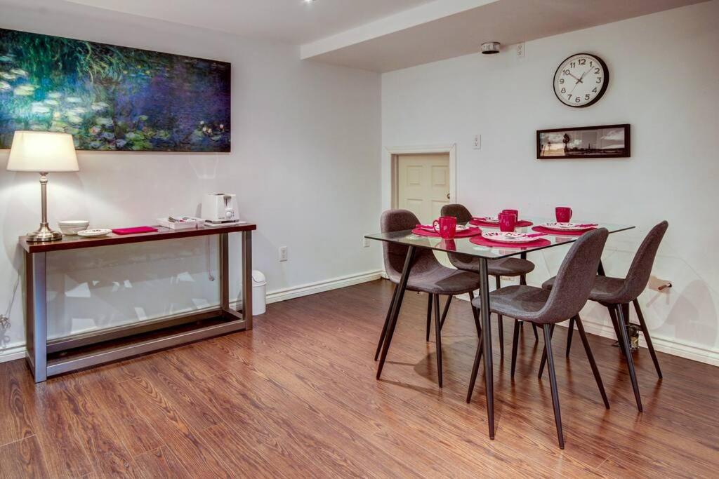 Cheerful house 3 bedrooms 3 bathrooms 3 Free parking