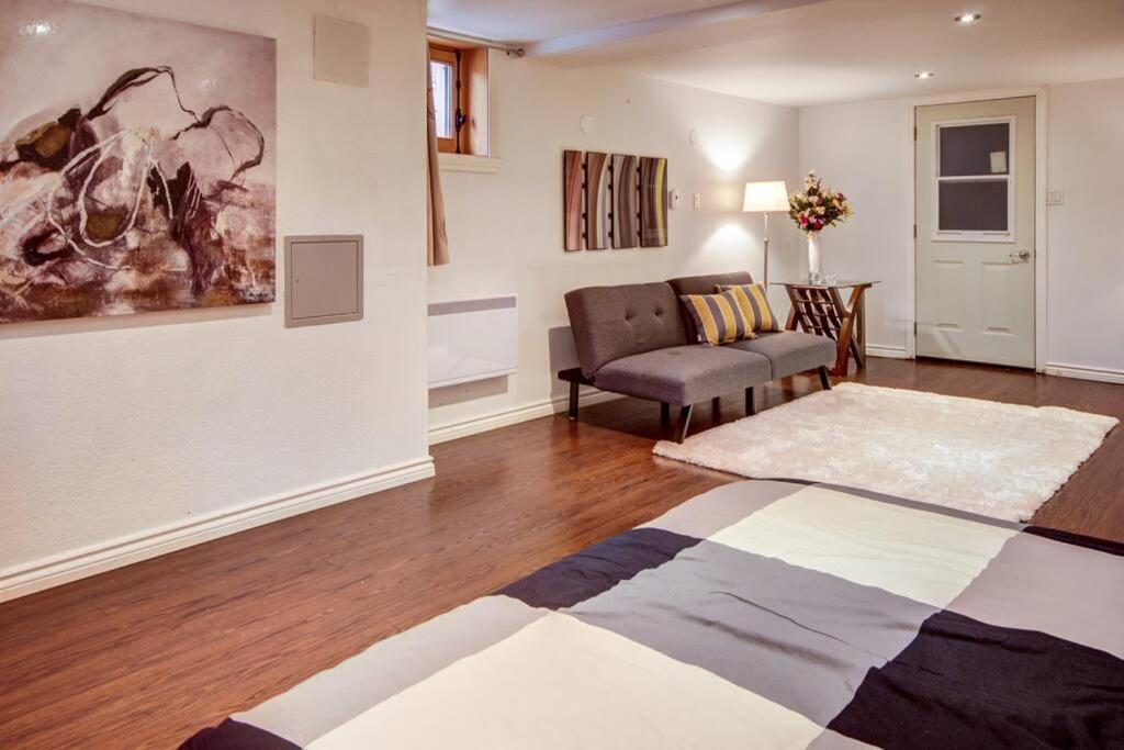 Cheerful house 3 bedrooms 3 bathrooms 3 Free parking