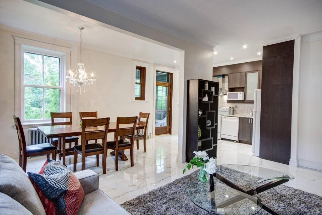 Cheerful house 3 bedrooms 3 bathrooms 3 Free parking