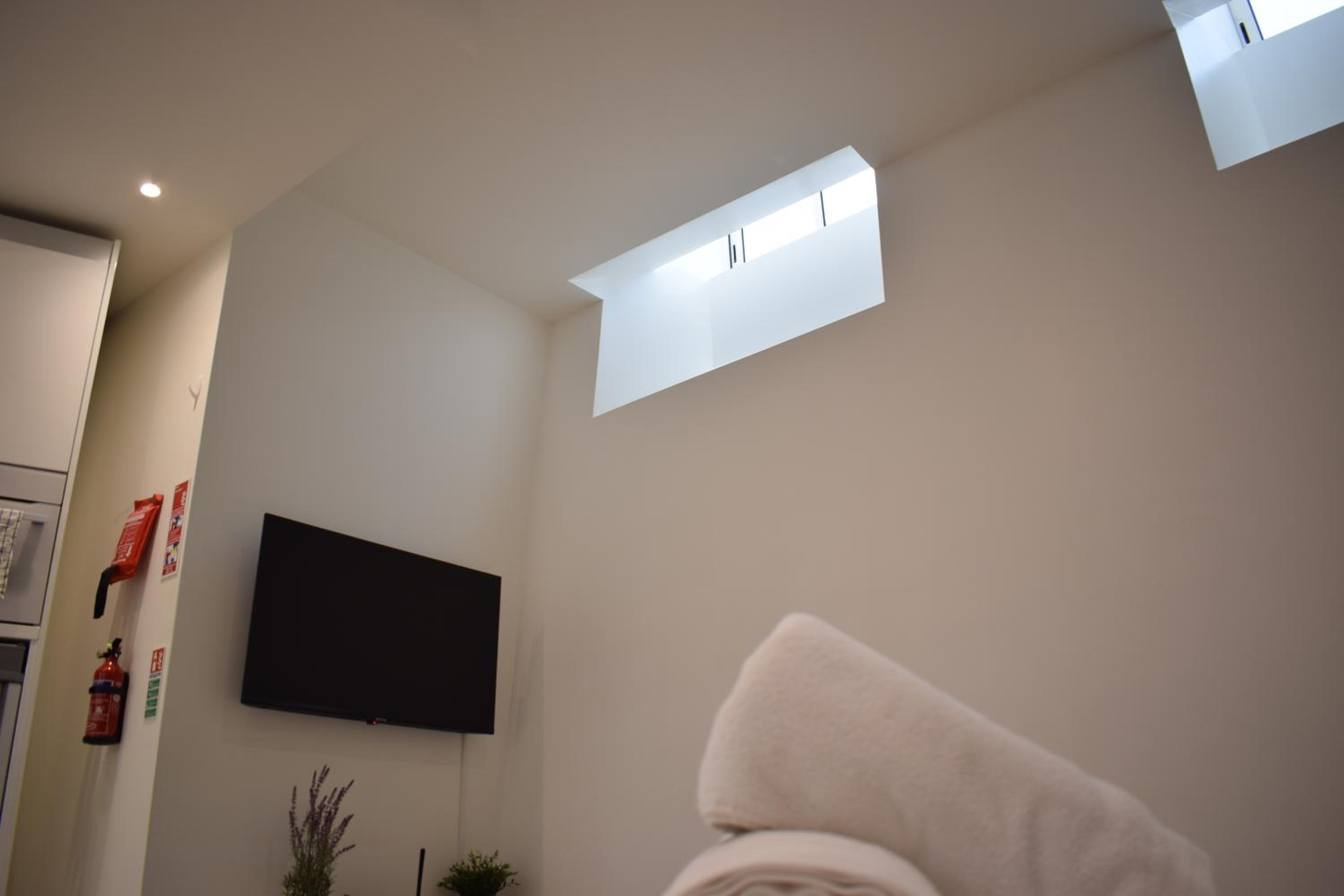 Cozy Flat By Nature Reserve view 3