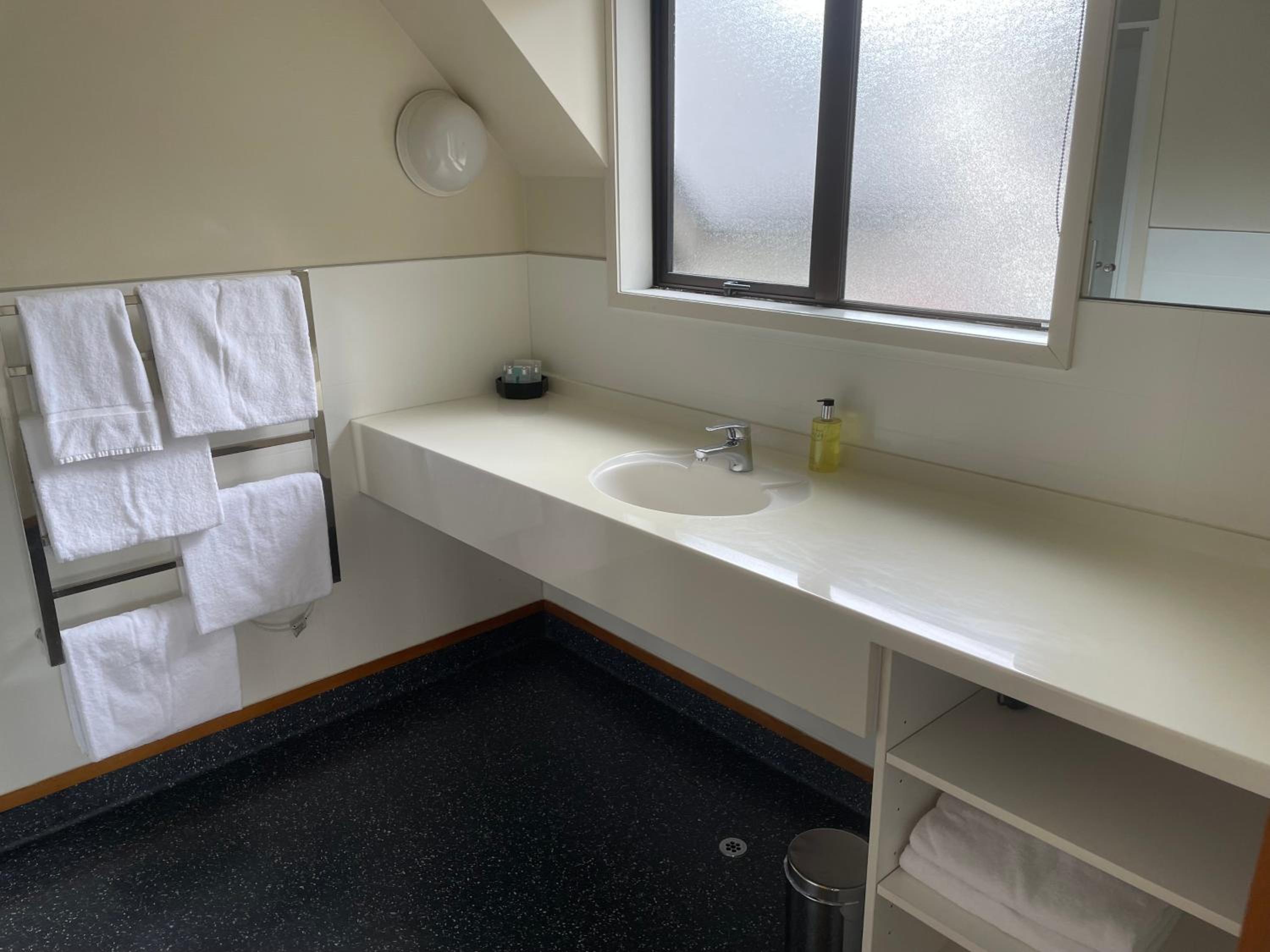 Allan Court Motel