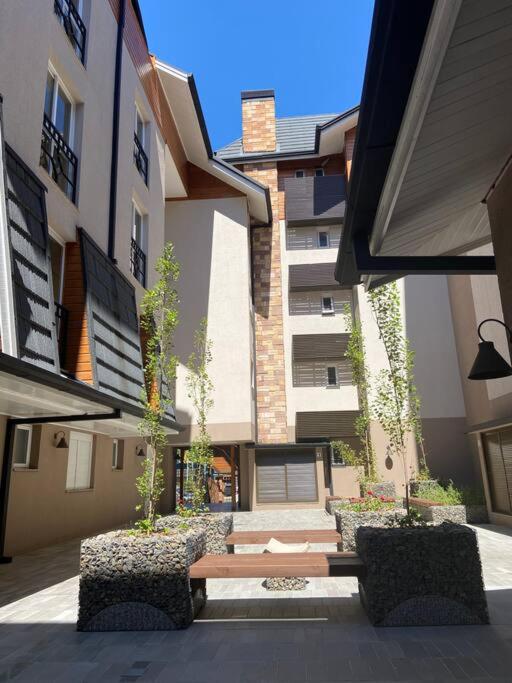 APARTAMENTo ACONCHEGANTE NO CENTRO DE CANELA!